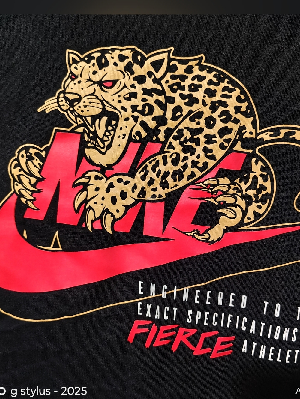 Nike Fierce Leopard Graphic Tee - Black, Gold & Red - XXL ( worn once) 😲🔥 - Picture 3 of 8